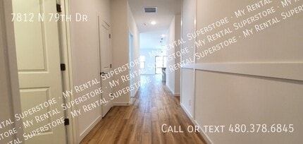 7812 N 79th Dr in Glendale, AZ - Foto de edificio - Building Photo