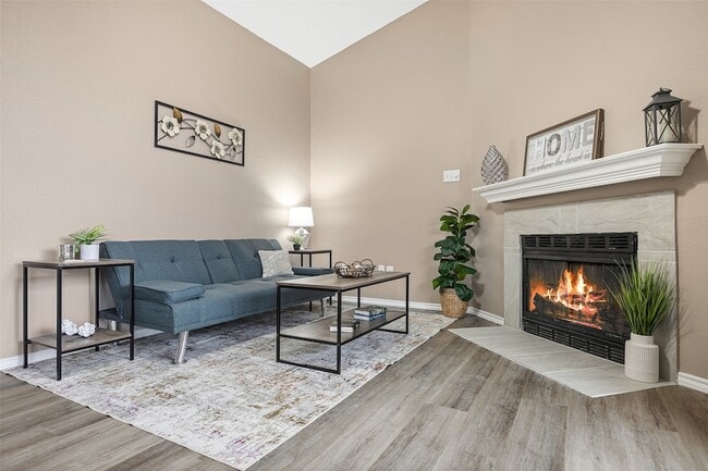 4113 Esters Rd, Unit 609 in Irving, TX - Building Photo - Building Photo