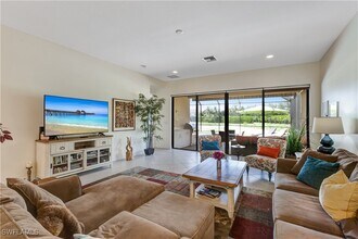 4360 Aurora St in Naples, FL - Building Photo - Building Photo