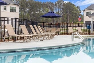 1707 Harper Lily Ln in Lawrenceville, GA - Foto de edificio - Building Photo