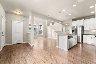 2122 W Summit Pkwy in Spokane, WA - Building Photo - Building Photo