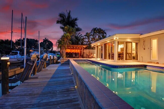 2525 Gulfstream Ln in Fort Lauderdale, FL - Foto de edificio - Building Photo