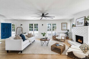 6662 Emmet Terrace in Los Angeles, CA - Building Photo