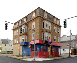 872-874 Branch Ave in Providence, RI - Building Photo - Building Photo