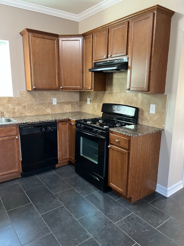 467 Tacoma Ave, Unit 3 in Buffalo, NY - Building Photo - Building Photo