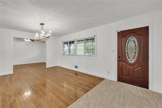 318 Tyrone Rd in Fayetteville, GA - Building Photo - Building Photo