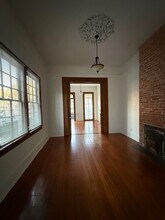 2227 Brainard St, Unit A in New Orleans, LA - Foto de edificio - Building Photo