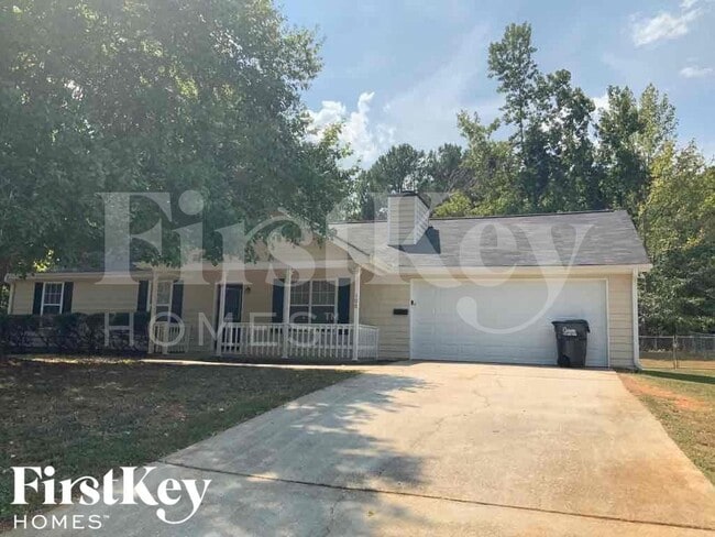 property at 100 Myrtle Grove Ln