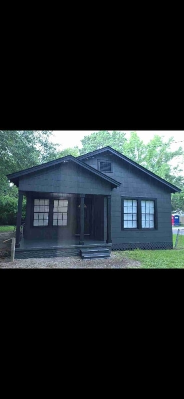 2579 Pollard Ln