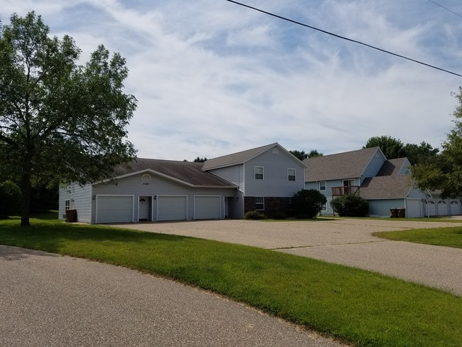1409 River View Ave, Unit B in Stevens Point, WI - Building Photo - Building Photo