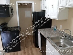 119-161 Allen St in Groton, CT - Foto de edificio - Building Photo