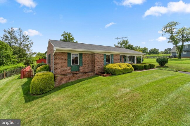 property at 825 Washington Rd