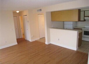 1241 SW 46th Ave in Pompano Beach, FL - Building Photo - Building Photo