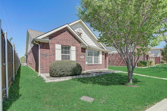 8801 Stewart St in Cross Roads, TX - Building Photo - Building Photo