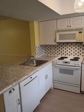 1301 Pridgen Rd in Myrtle Beach, SC - Building Photo - Building Photo