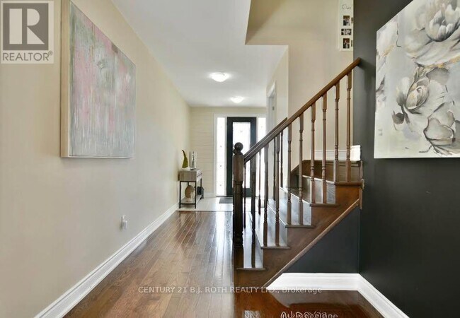 196 Diana Dr in Orillia, ON - Building Photo - Building Photo