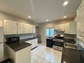 1601 Centre St in Newton, MA - Building Photo - Building Photo