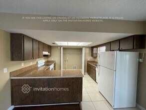 813 Senate Ct, Unit 102 in Tampa, FL - Building Photo - Building Photo