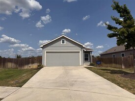 904 Big Rocky Bend in Georgetown, TX - Building Photo
