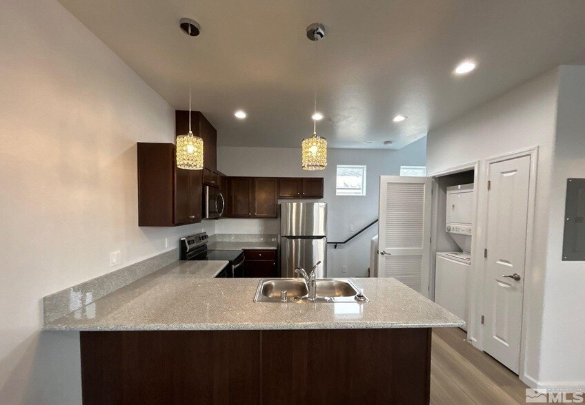 2788 Plumas St in Reno, NV - Building Photo