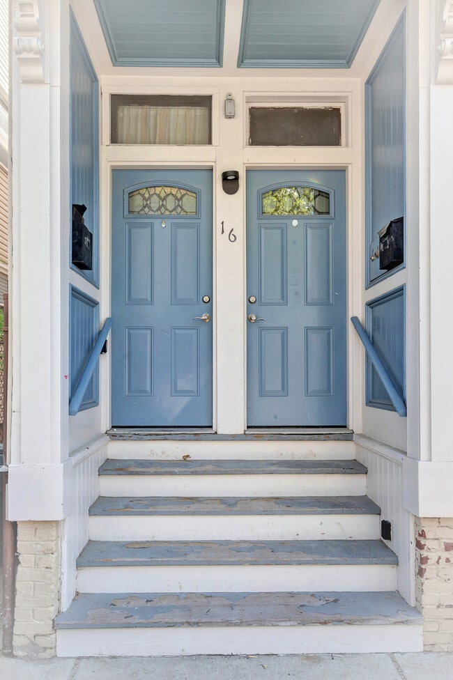 property at 16 O St