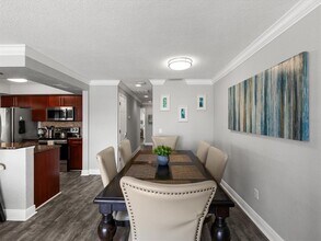 185 Brightwater Dr in Clearwater, FL - Building Photo - Building Photo