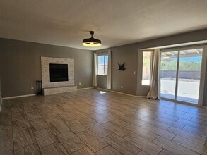 5861 N Moonbrook Rd in Tucson, AZ - Building Photo - Building Photo