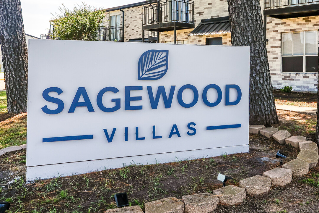 Sagewood Villas in Lufkin, TX - Building Photo