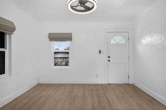 621 Morrison St in San Diego, CA - Building Photo - Building Photo