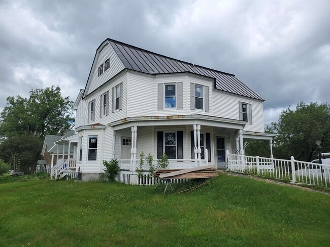 property at 17 Canaan St