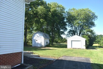 6720 Fish Hatchery Rd in Frederick, MD - Building Photo - Building Photo