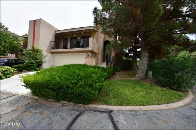 5900 Mira Hermosa Dr in El Paso, TX - Building Photo - Building Photo
