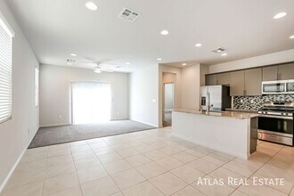 1625 Guyot Ct in North Las Vegas, NV - Building Photo - Building Photo