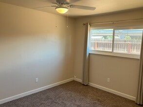 1112 Patty Way in Modesto, CA - Building Photo - Building Photo