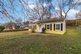 901 Petway Ave in Nashville, TN - Building Photo - Building Photo
