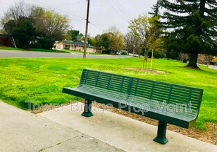 5250 21st Ave in Sacramento, CA - Building Photo - Building Photo