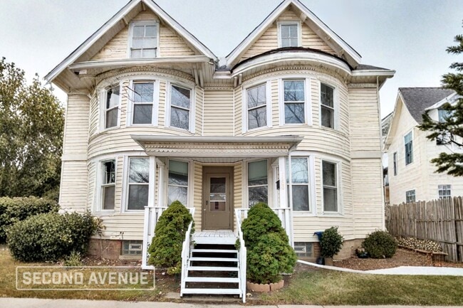 property at 1300 Buchanan St