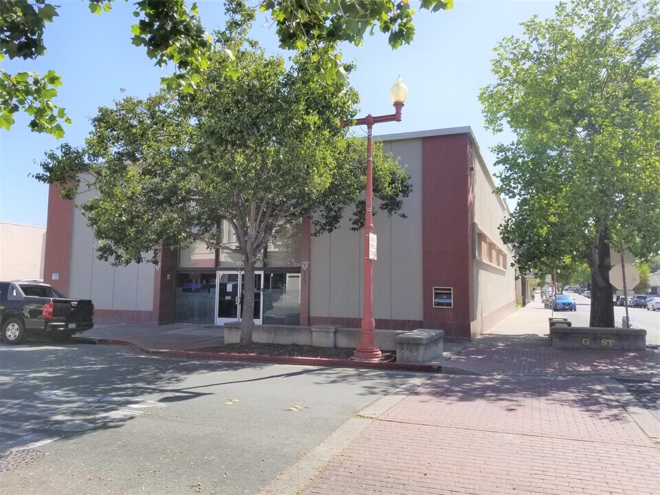 315 G St in Antioch, CA - Building Photo