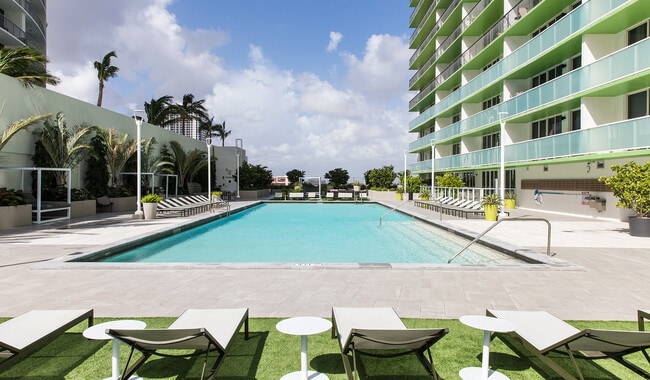 Bay Parc in Miami, FL - Building Photo - Building Photo