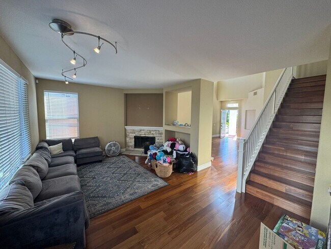 6444 Amethyst Way in Carlsbad, CA - Building Photo - Building Photo