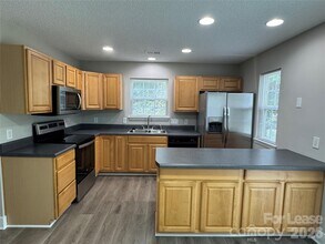 3251 Blythe Ridge Ct in Charlotte, NC - Building Photo - Building Photo