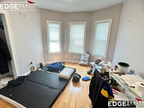 83 Newbury St in Somerville, MA - Building Photo - Building Photo