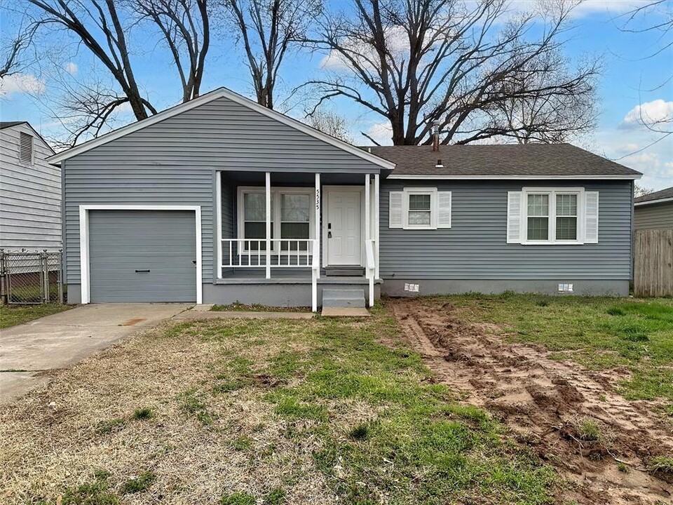 5535 S Boston Pl in Tulsa, OK - Foto de edificio