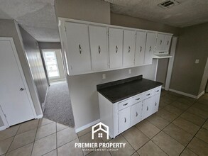 3773 Caravel Dr in Memphis, TN - Building Photo - Building Photo