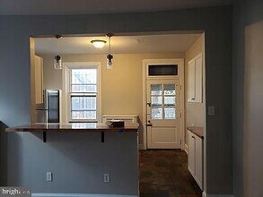 5225 Spruce St in Philadelphia, PA - Building Photo - Building Photo