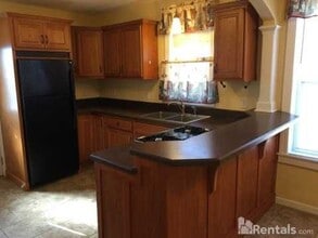 2122 W 4th St in Duluth, MN - Building Photo - Building Photo
