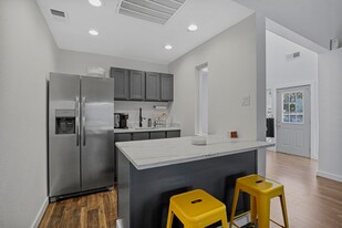 Village Oaks: A Dallas Living Experience Apartamentos