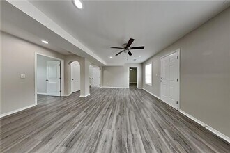 193 Bramlett Meadows Dr in Douglasville, GA - Building Photo - Building Photo