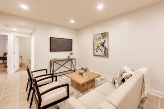 6170 N Winchester Ave in Chicago, IL - Building Photo - Building Photo