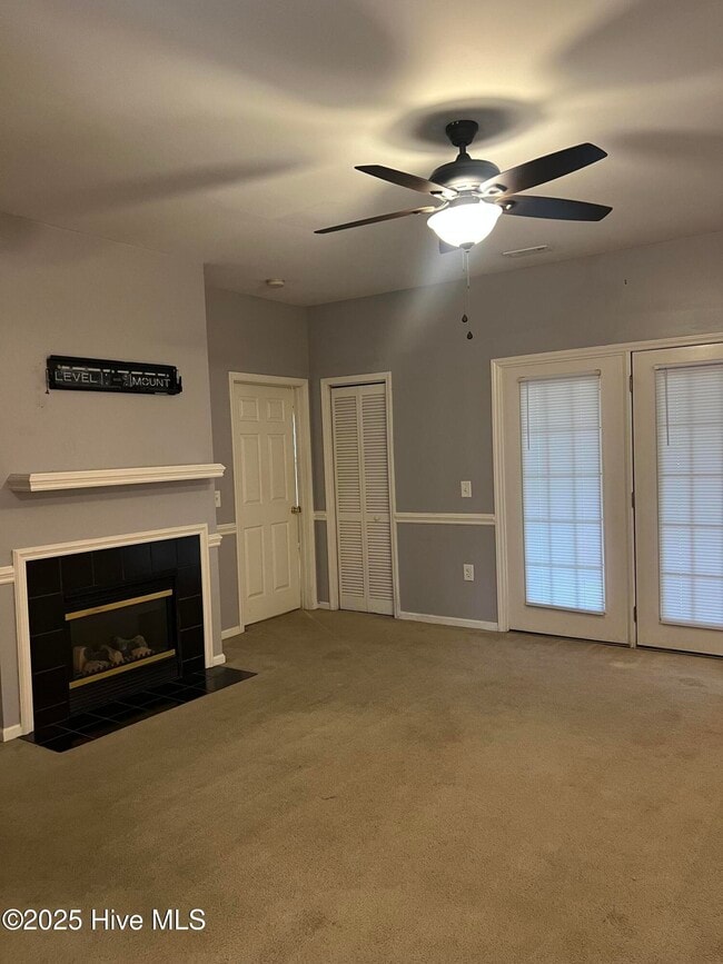 2221 Locksley Woods Dr in Greenville, NC - Building Photo - Building Photo